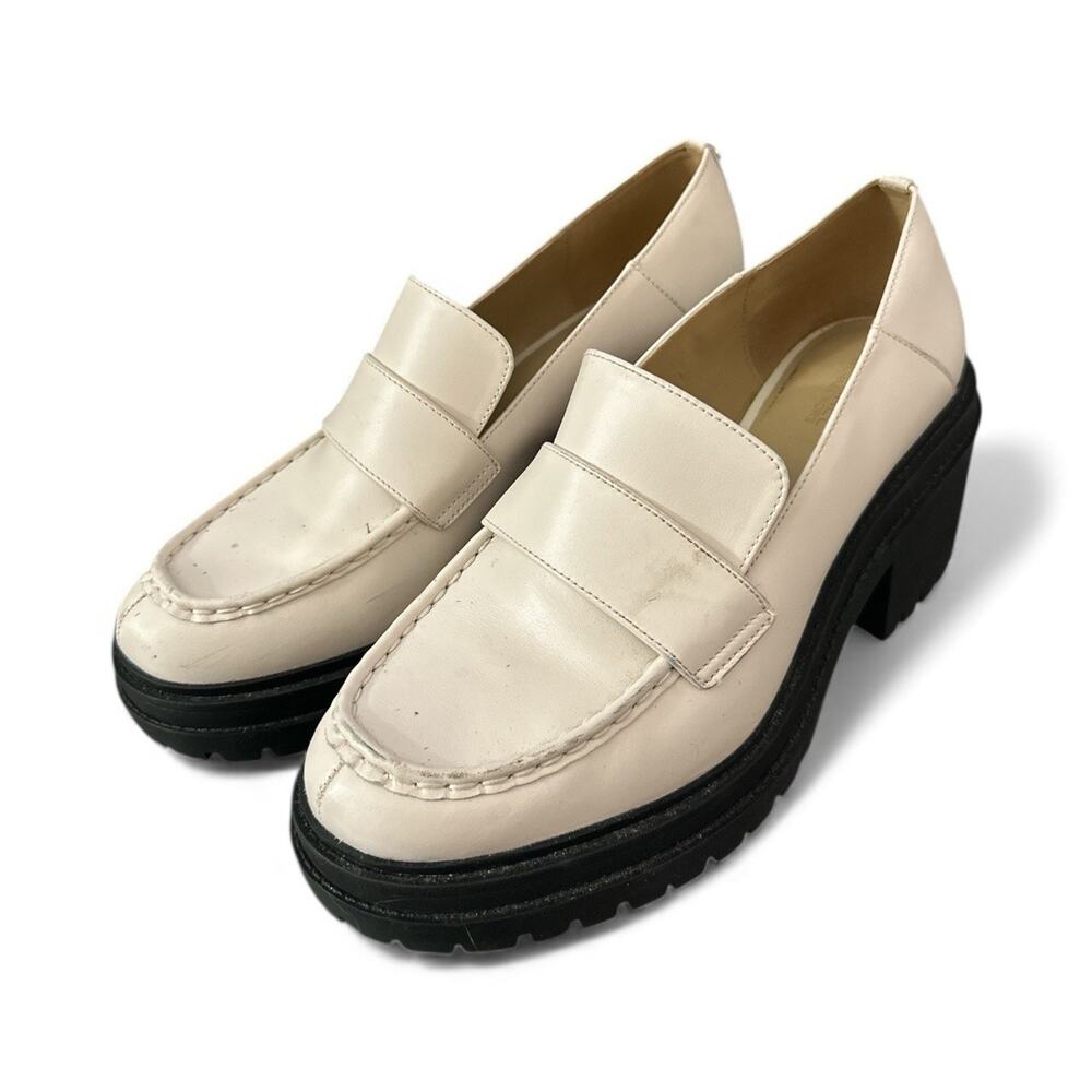 Elegant Cream Loafers with Black Soles